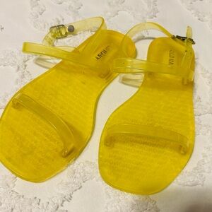 Old Navy Kids Girls Neon Yellow Jelly Sandals